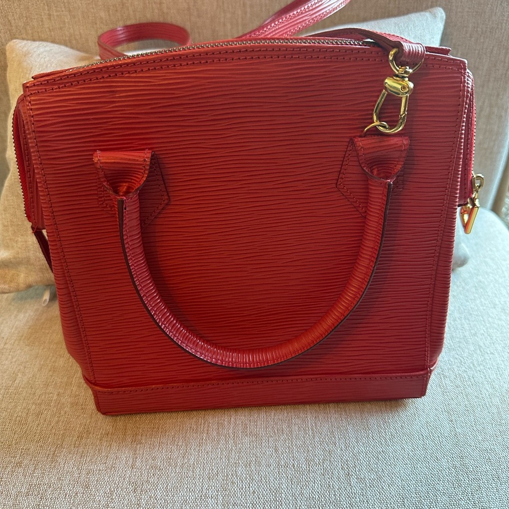 Fendi red Epi leather bag